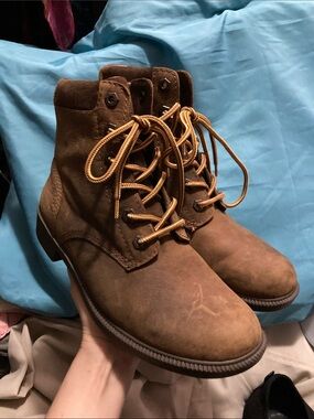Kodiak waterproof women’s Brown leather Lace-Up Ankle Boots 8